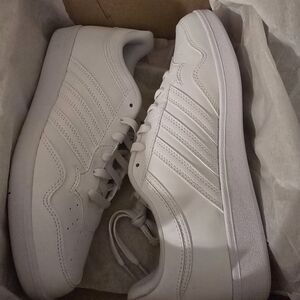 Adidas Men's Classic White Sneakers